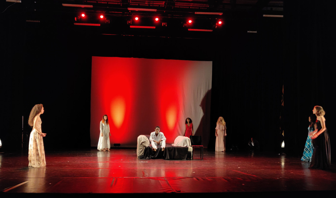 THEATRE_01.jpg