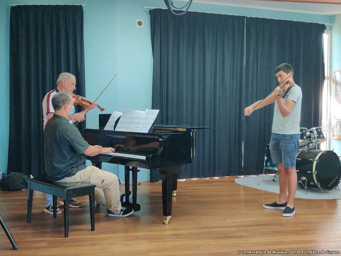 19.01.2021.masterclasse-violon-11.jpg