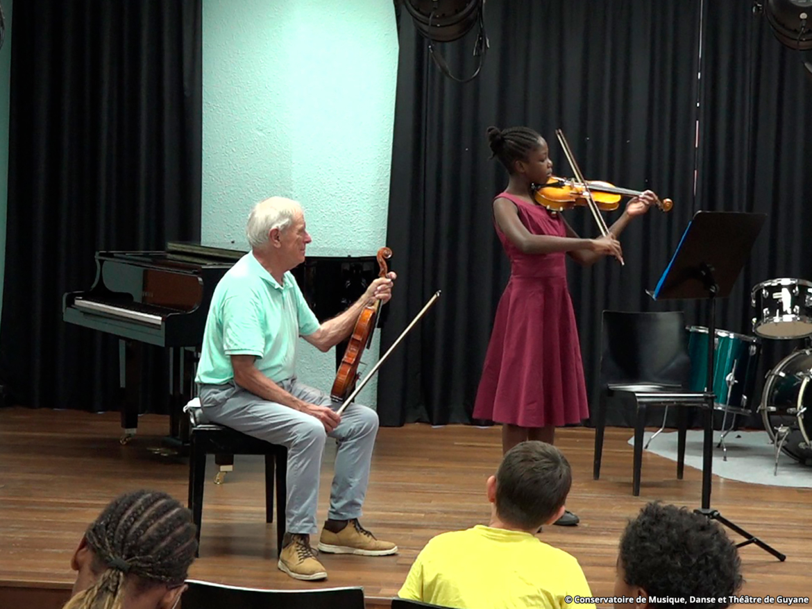 20.01.2021.masterclasse-violon-04.jpg